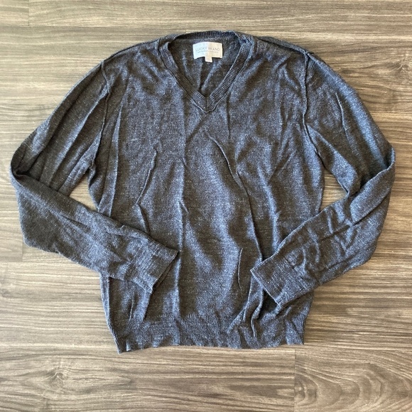 Lucky Brand Dark Grey Men's V Neck Long Sleeve Sweater Small - Picture 1 of 3
